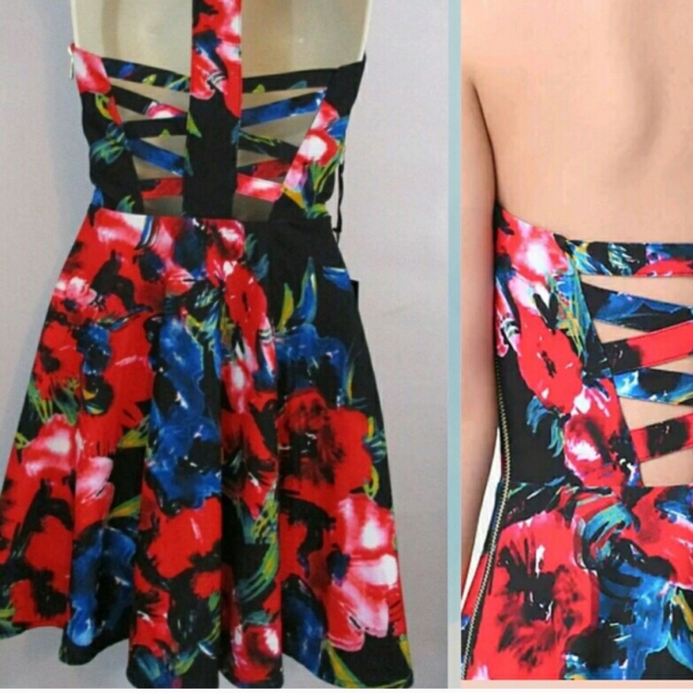 T strap Bebe dress